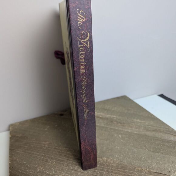 Vintage 90s "The Victorian Photograph Album" 8x11.5, Floral Illustrations, Cute - Picture 2 of 9